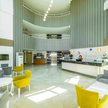 Hotel Loewe Side